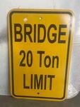 Bridge 20 ton Limit sign