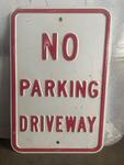 No parking Driveway sign